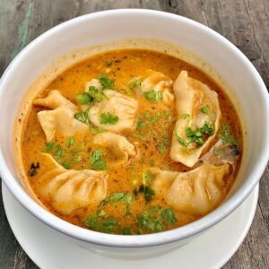 chicken-jhol-momo